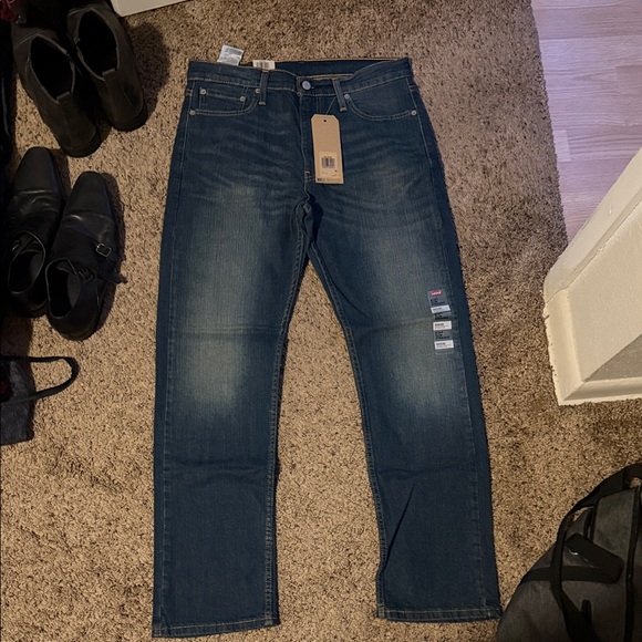 Levi's Classic Indigo Straight Jeans